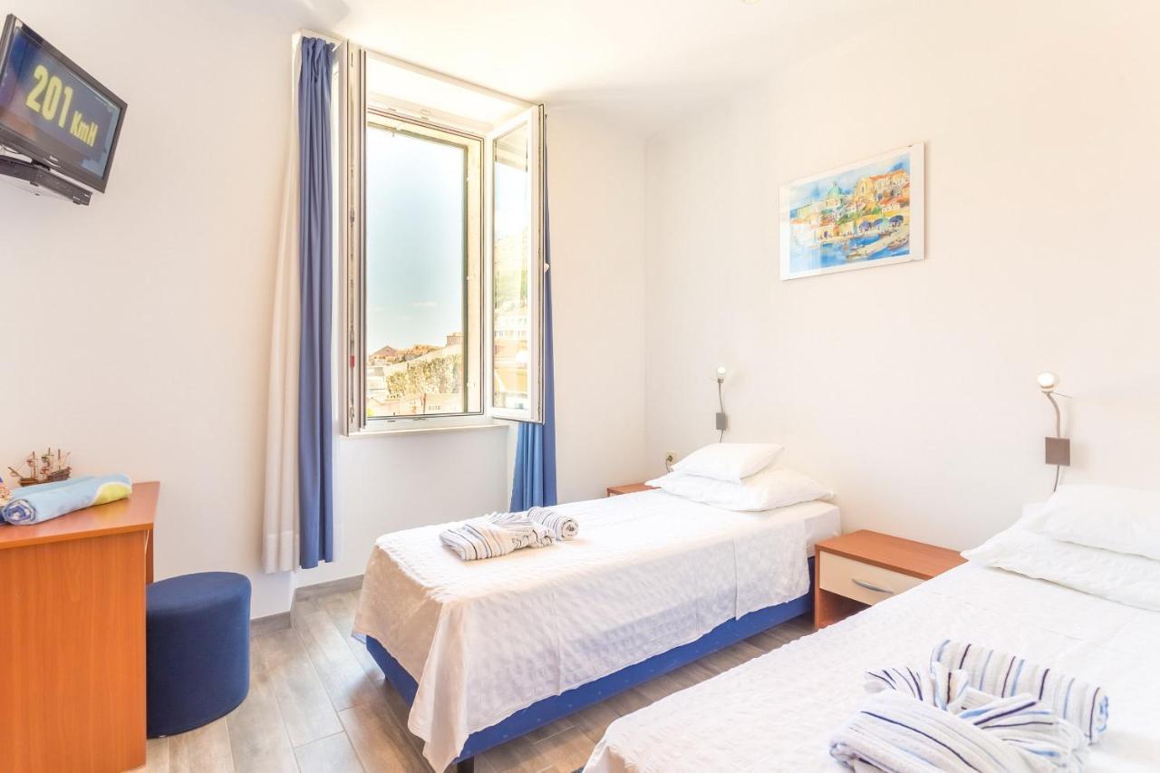 Apartment& Room Lukre / Apartment Lukre With Terrace Дубровник Екстериор снимка
